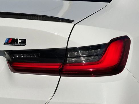 Used 2021 BMW M3 Competition image 26