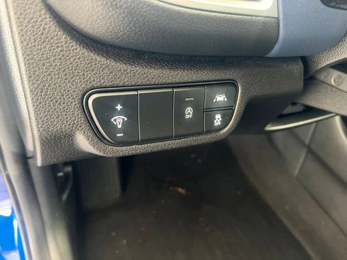 Certified 2023 Kia Seltos S w/ Navigation Package AWD/4WD image 52