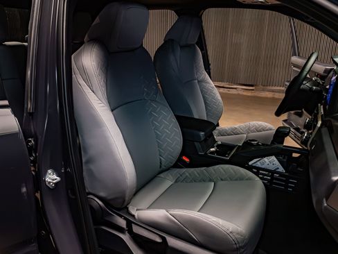 Used 2026 Toyota Tacoma SR5 image 25