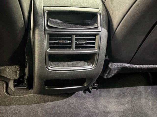 Used 2023 Cadillac XT5 Premium Luxury AWD/4WD image 13
