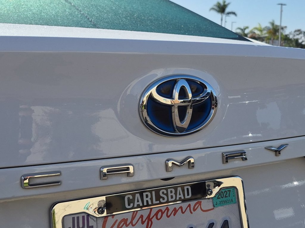 Used 2019 Toyota Camry LE FWD image 32