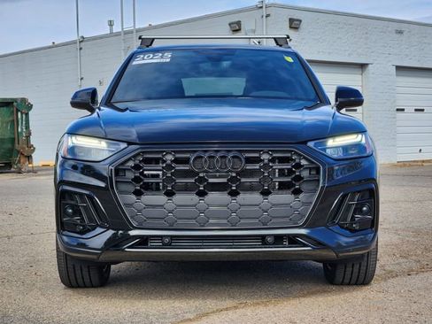Used 2025 Audi Q5 e Premium Plus AWD/4WD image 2