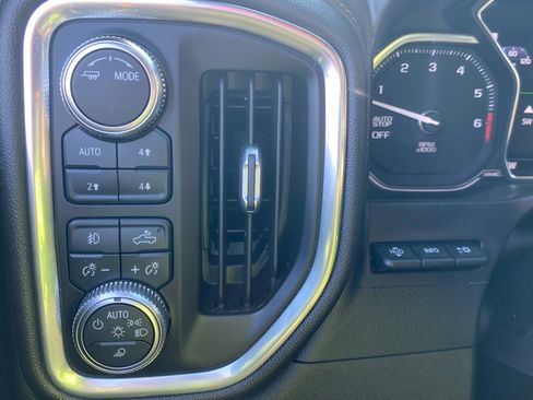 Used 2021 GMC Sierra 1500 AT4 w/ AT4 Premium Package image 23