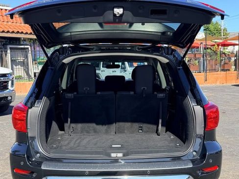 Used 2020 Nissan Pathfinder SV FWD image 14