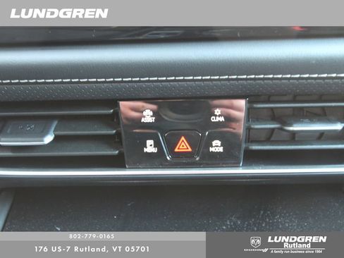 Certified 2025 Volkswagen Atlas SEL image 23