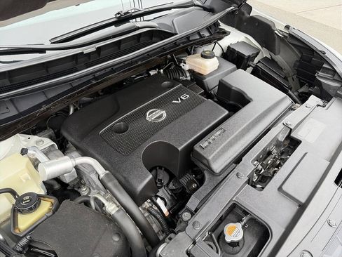 Used 2019 Nissan Murano SV AWD/4WD image 19