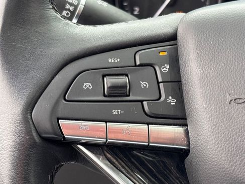 Used 2021 Cadillac XT6 Premium Luxury image 33