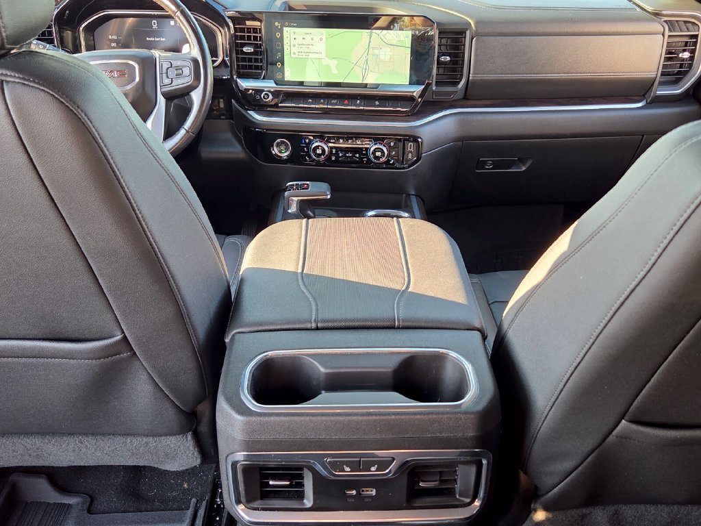 Used 2023 GMC Sierra 1500 SLT w/ SLT Premium Package AWD/4WD image 6