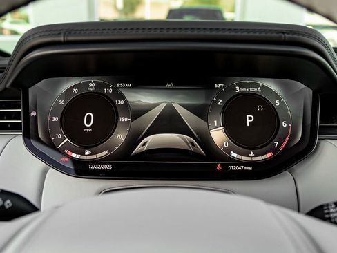 Used 2024 Land Rover Range Rover Sport Dynamic SE image 17