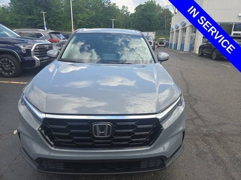 Used 2025 Honda CR-V EX image 2