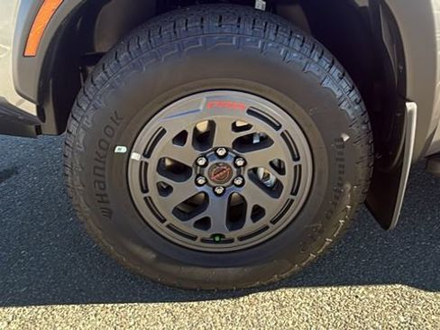 New 2026 Nissan Frontier PRO-4X w/ Pro-4x Convenience Package AWD/4WD image 9