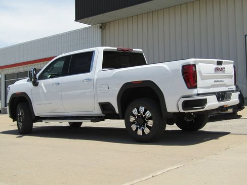 New 2026 GMC Sierra 3500 Denali w/ Technology Package AWD/4WD image 10