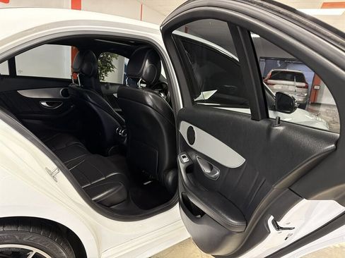 Used 2019 Mercedes-Benz C 300 Sedan image 30