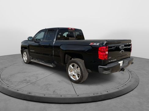 Used 2017 Chevrolet Silverado 1500 LT w/ All Star Edition image 6