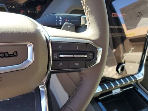 New 2026 GMC Yukon XL Denali image 27