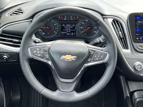 Used 2023 Chevrolet Malibu RS FWD image 13