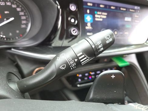 Used 2021 Buick Envision Essence w/ Sport Touring Package AWD/4WD image 52