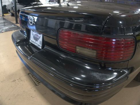 Used 1994 Chevrolet Impala SS image 23