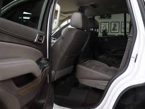 Used 2019 GMC Yukon Denali w/ Denali Ultimate Package AWD/4WD image 30