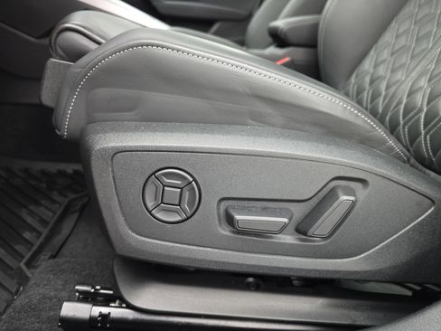 Used 2024 Audi S3 Premium Plus image 28