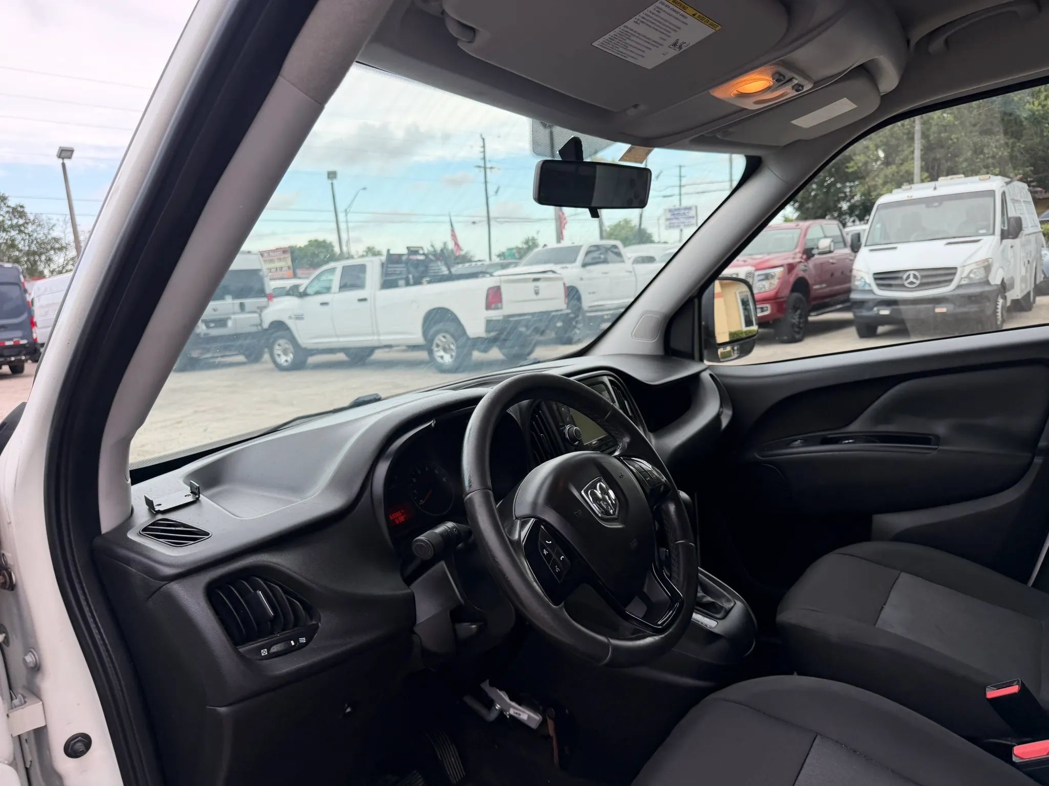 Used 2021 RAM ProMaster City Tradesman SLT FWD image 14