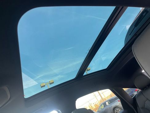 Used 2025 Audi Q5 2.0T Premium Plus image 22