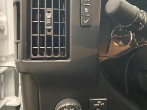 Used 2023 GMC Savana 2500 w/ Driver Convenience Package image 17