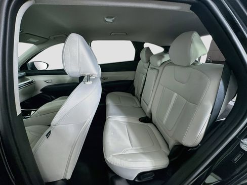 Used 2025 Hyundai Tucson SEL FWD image 26