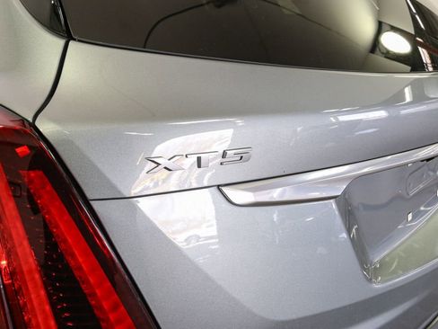 Used 2023 Cadillac XT5 Premium Luxury image 9