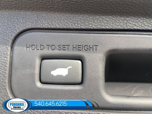 New 2026 Honda Odyssey Touring image 8