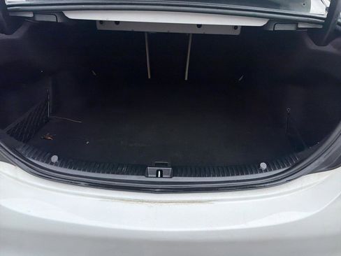 Used 2018 Mercedes-Benz C 300 4MATIC Sedan image 10