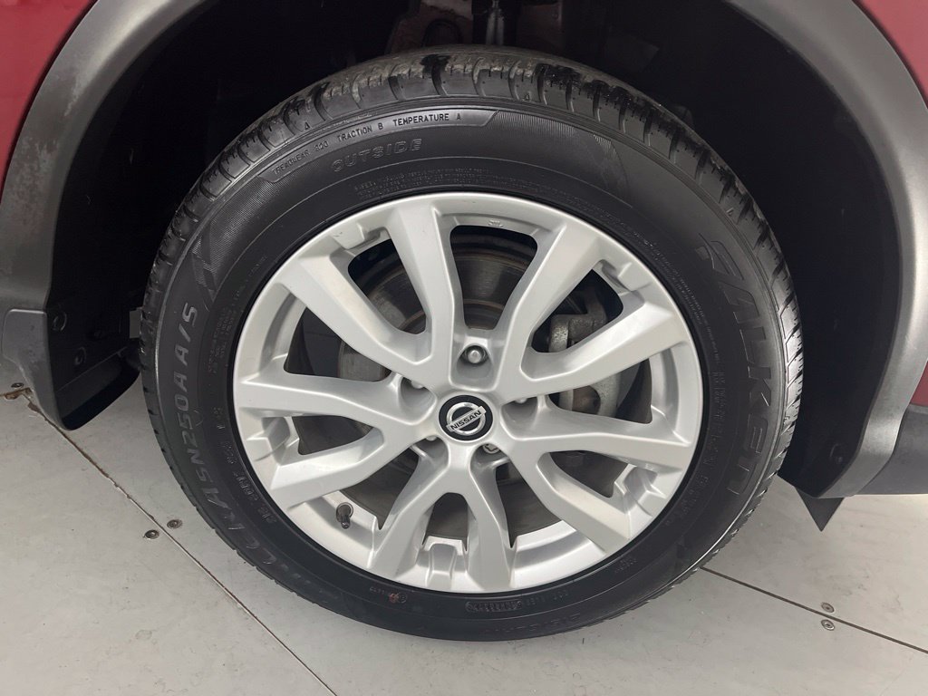 Used 2022 Nissan Rogue Sport SV AWD/4WD image 18