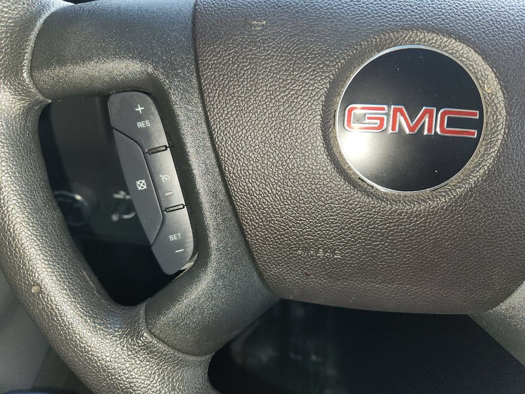 Used 2025 GMC Savana 2500 w/ Driver Convenience Package RWD image 27