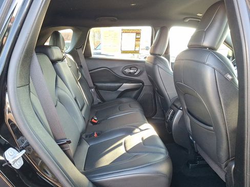 Used 2020 Jeep Cherokee High Altitude image 14