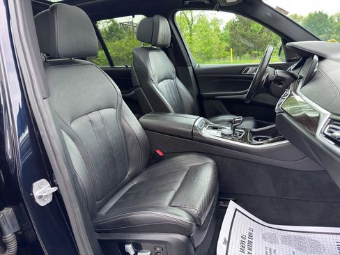 Used 2020 BMW X5 M50i w/ Executive Package AWD/4WD image 32