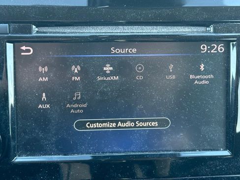 Used 2019 Nissan Rogue SV w/ Premium Package image 13