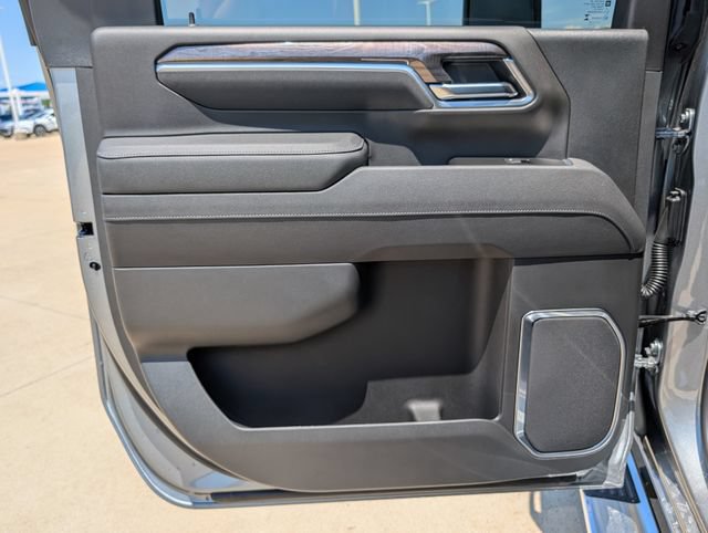 New 2026 Chevrolet Silverado 2500 LTZ w/ LTZ Premium Texas Edition AWD/4WD image 8