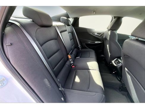 Used 2024 Chevrolet Malibu LT w/ Sport Edition FWD image 21
