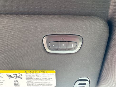 Used 2023 RAM 1500 Lone Star AWD/4WD image 12
