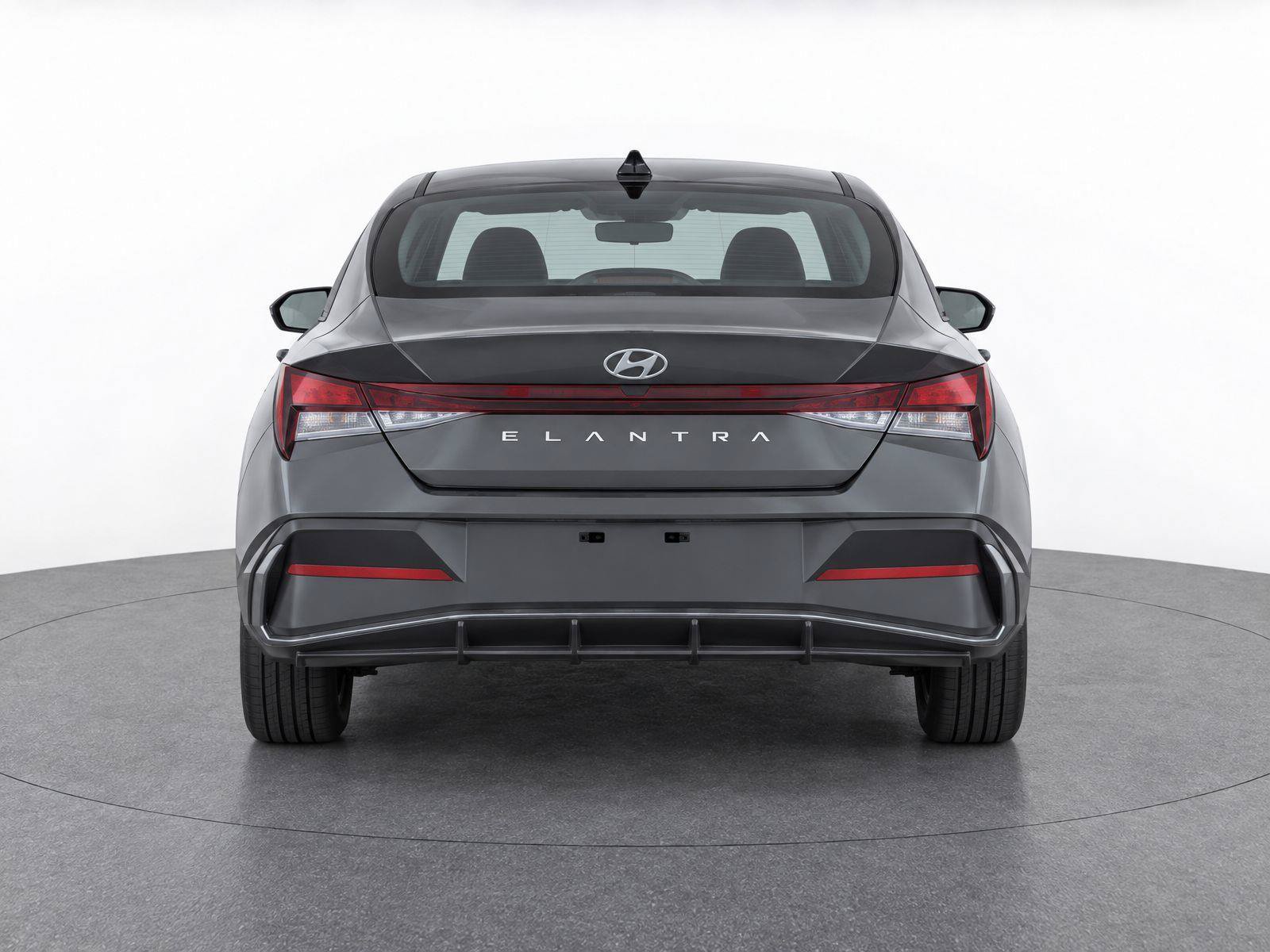 Used 2024 Hyundai Elantra SEL FWD image 7