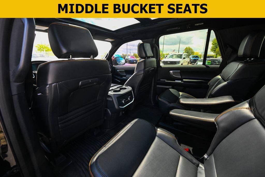 Used 2025 Ford Expedition Tremor AWD/4WD image 23