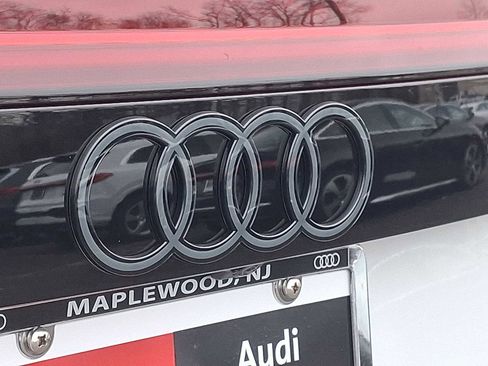 New 2026 Audi RS Q8 performance image 18