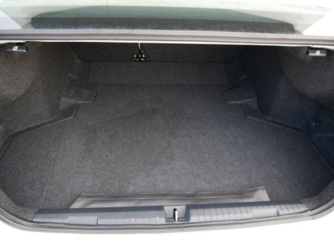 Used 2025 Subaru Legacy Premium image 18