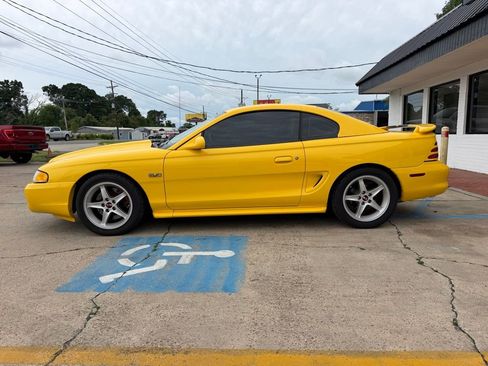 Used 1994 Ford Mustang GT RWD image 5