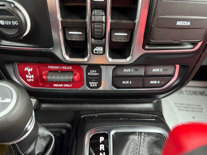 Used 2024 Jeep Wrangler Unlimited Rubicon 392 w/ Dual Top Group AWD/4WD image 27