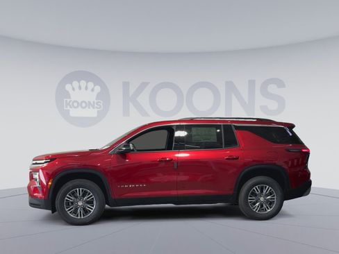 New 2026 Chevrolet Traverse LT FWD image 7