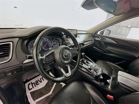 Used 2018 MAZDA CX-9 Touring image 9