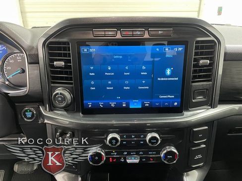 Used 2022 Ford F150 XLT w/ Equipment Group 302A High image 16