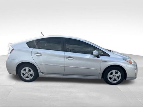 Used 2011 Toyota Prius Two FWD image 4