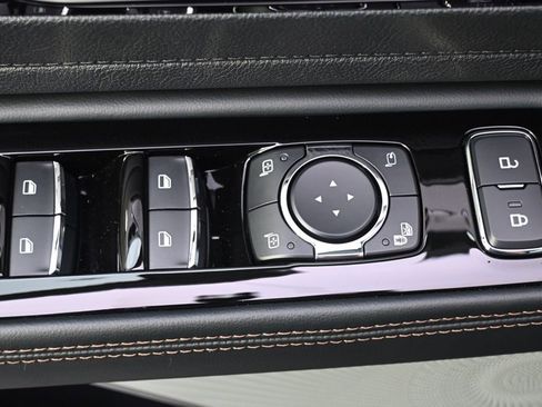 New 2026 Lincoln Aviator Reserve AWD/4WD image 22